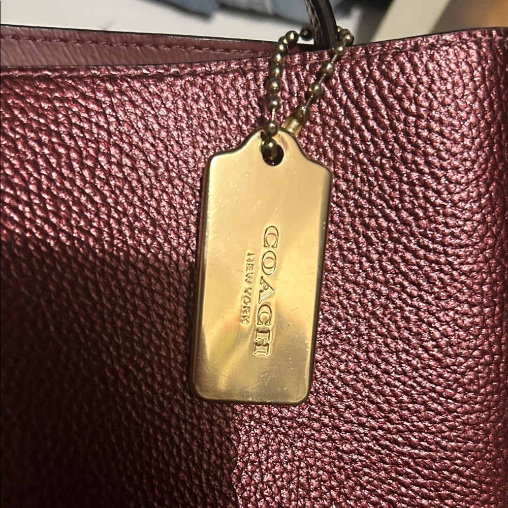 Coach Shimmering Burgundy Tote NWOT - Picture 2 of 6